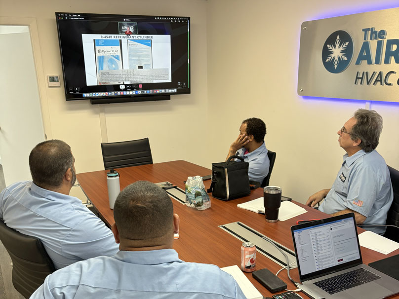 AirSquad-Careers-808×606 The Air Squad in a meeting